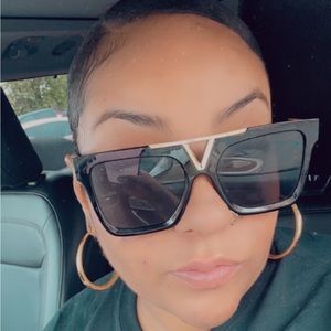 Meet your Posher, Scarlette